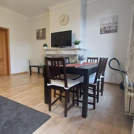 Charming 1-Bedroom Apartment Bryssel Exteriör bild