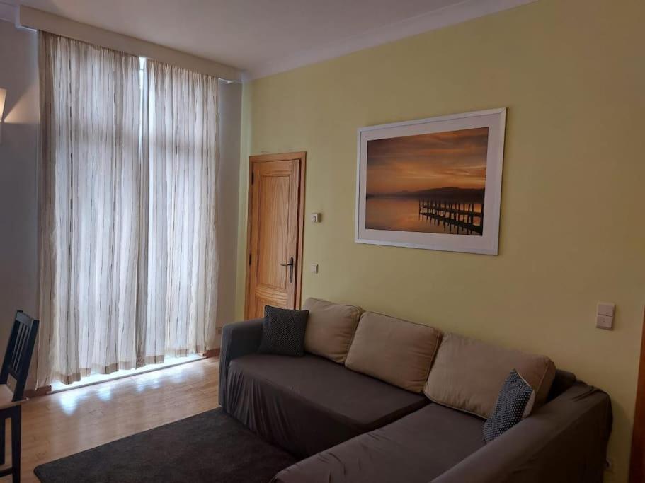 Charming 1-Bedroom Apartment Bryssel Exteriör bild